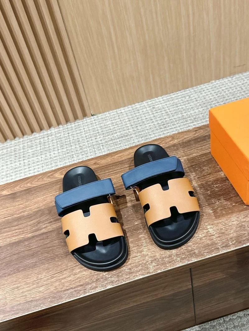 WellDesigned Hermes Slippers 26382