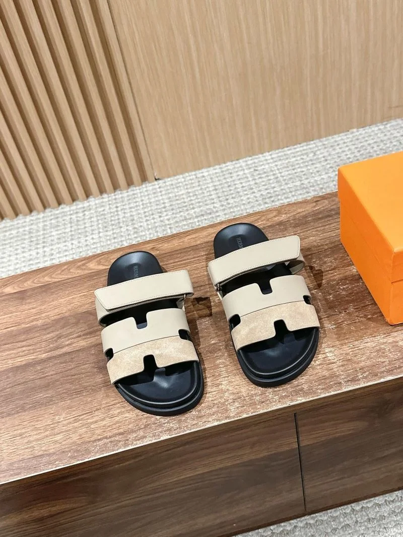 Reliable Hermes Slippers 26370