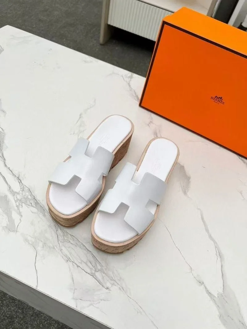 Sophisticated Hermes Slippers 26337