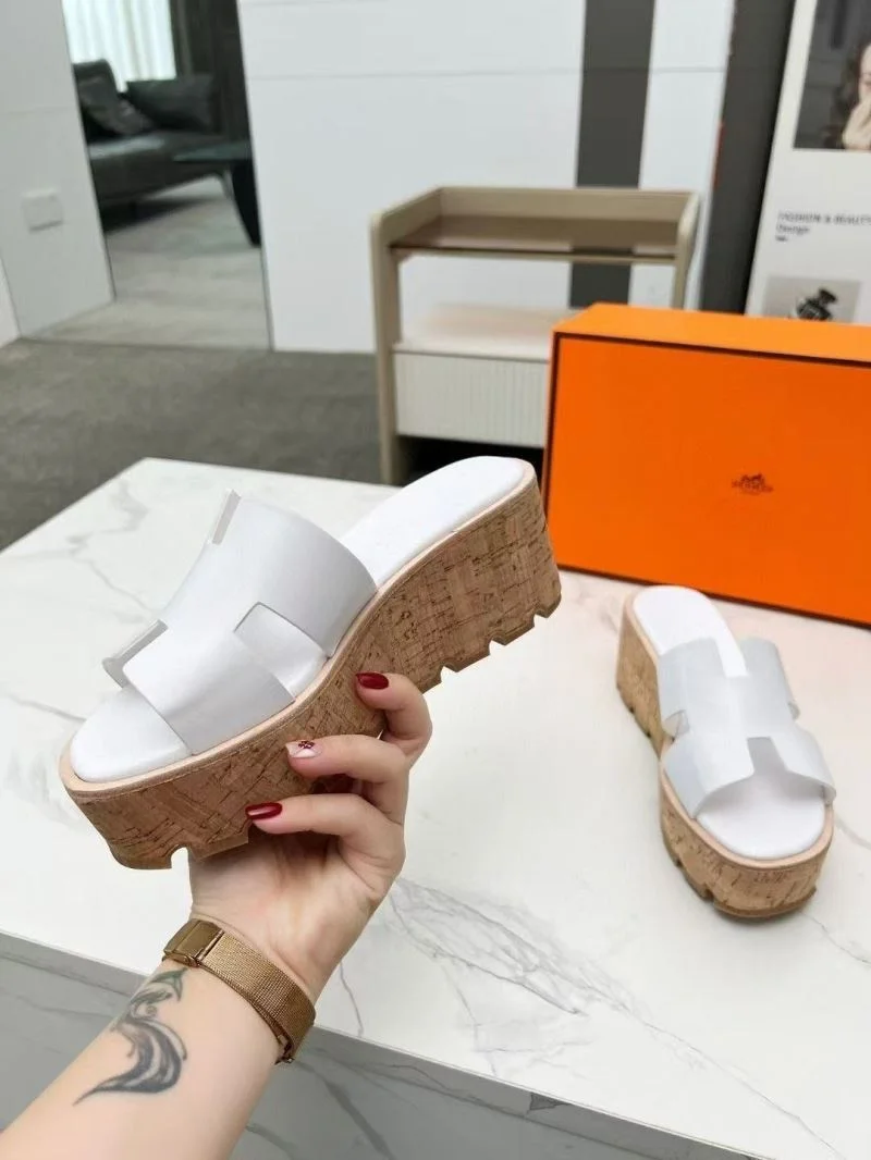 Sophisticated Hermes Slippers 26337