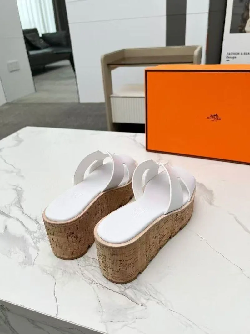 Sophisticated Hermes Slippers 26337