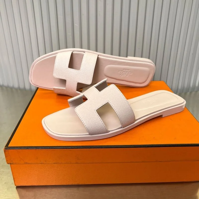 Trendsetting Hermes Slippers 26308