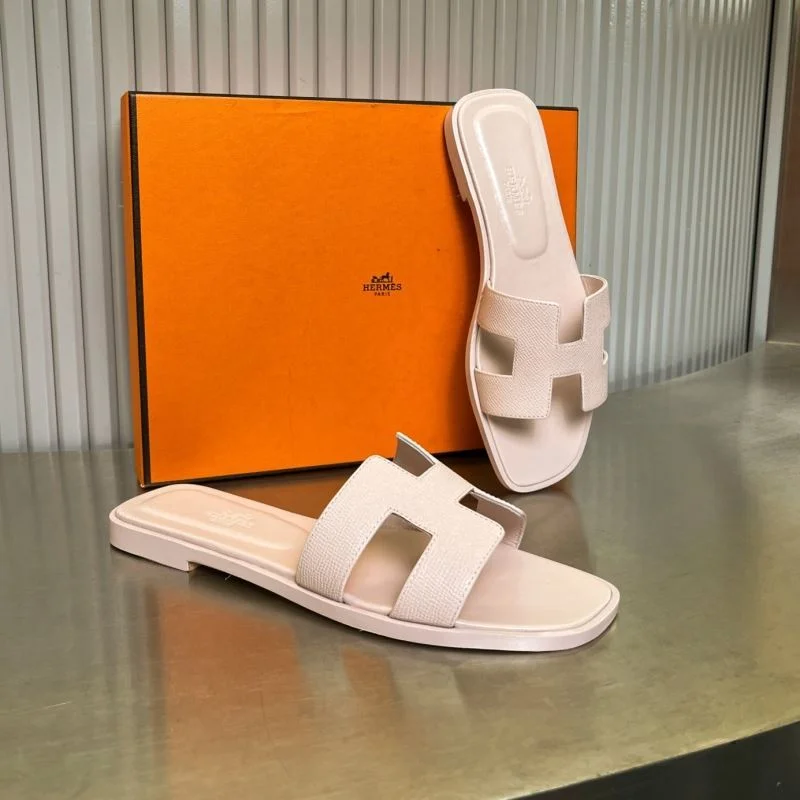 Trendsetting Hermes Slippers 26308
