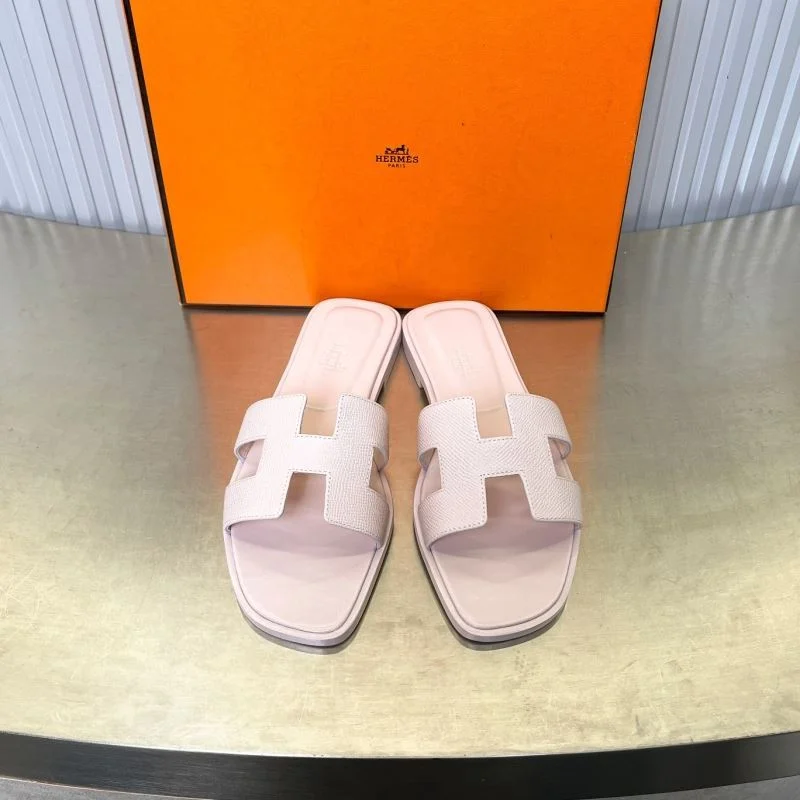 Trendsetting Hermes Slippers 26308