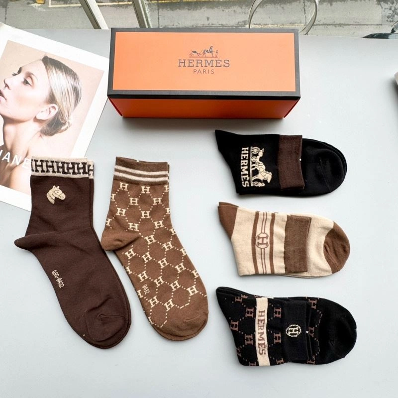 WellDesigned Hermes Socks 273631