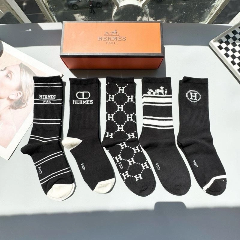 Upgraded Hermes Socks 273635