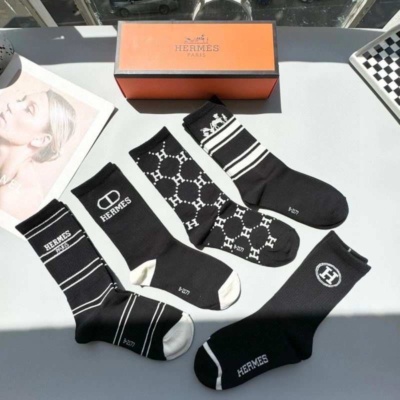 Upgraded Hermes Socks 273635