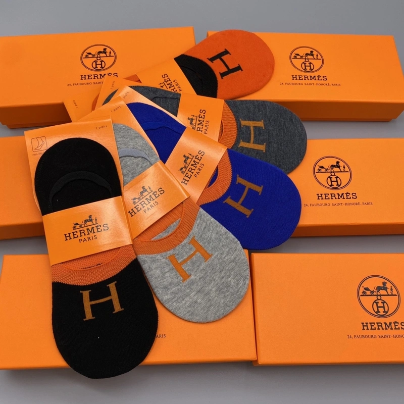 WellDesigned Hermes Socks 274175