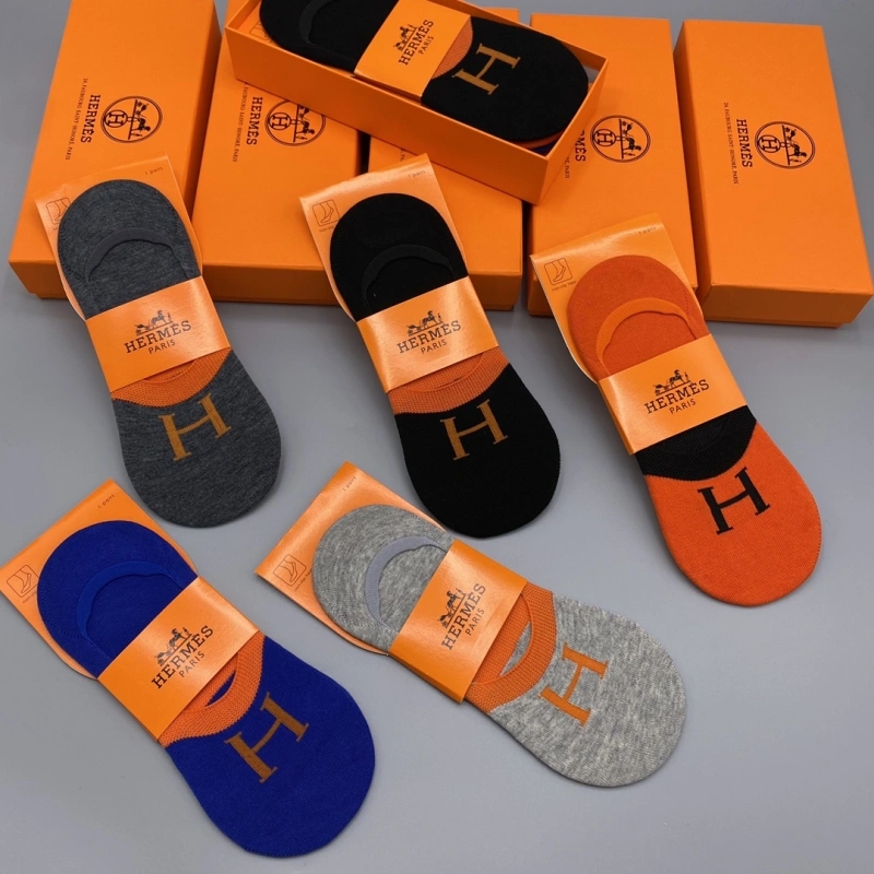 WellDesigned Hermes Socks 274175