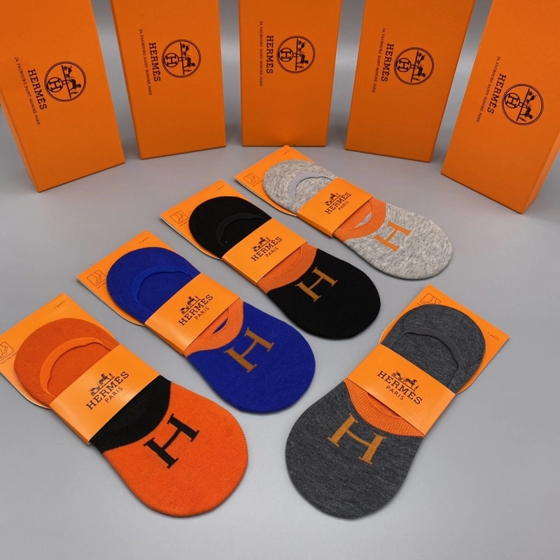 WellDesigned Hermes Socks 274175
