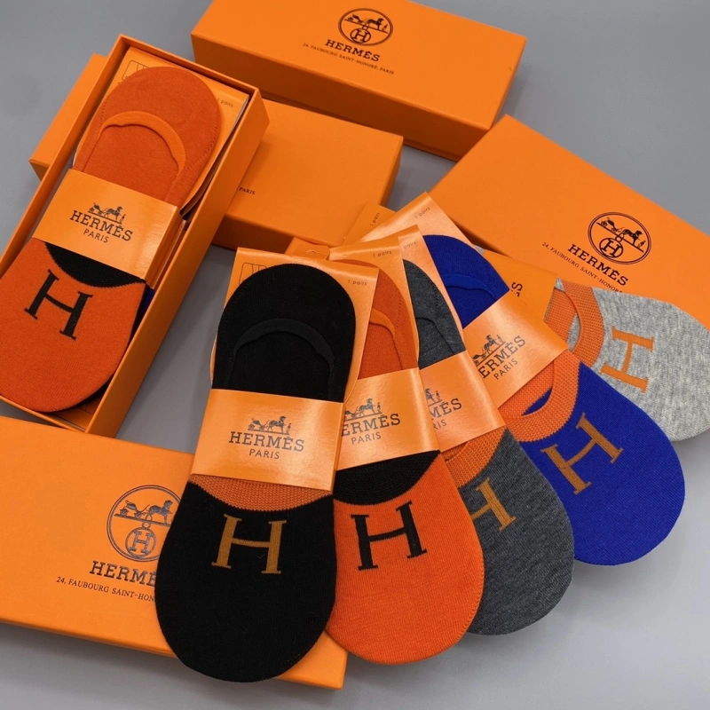 WellDesigned Hermes Socks 274175