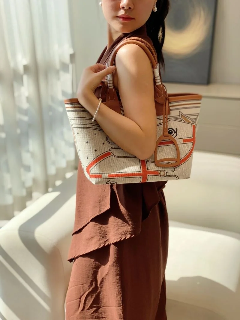 ComfortFit Hermes Steeple Bags 48602