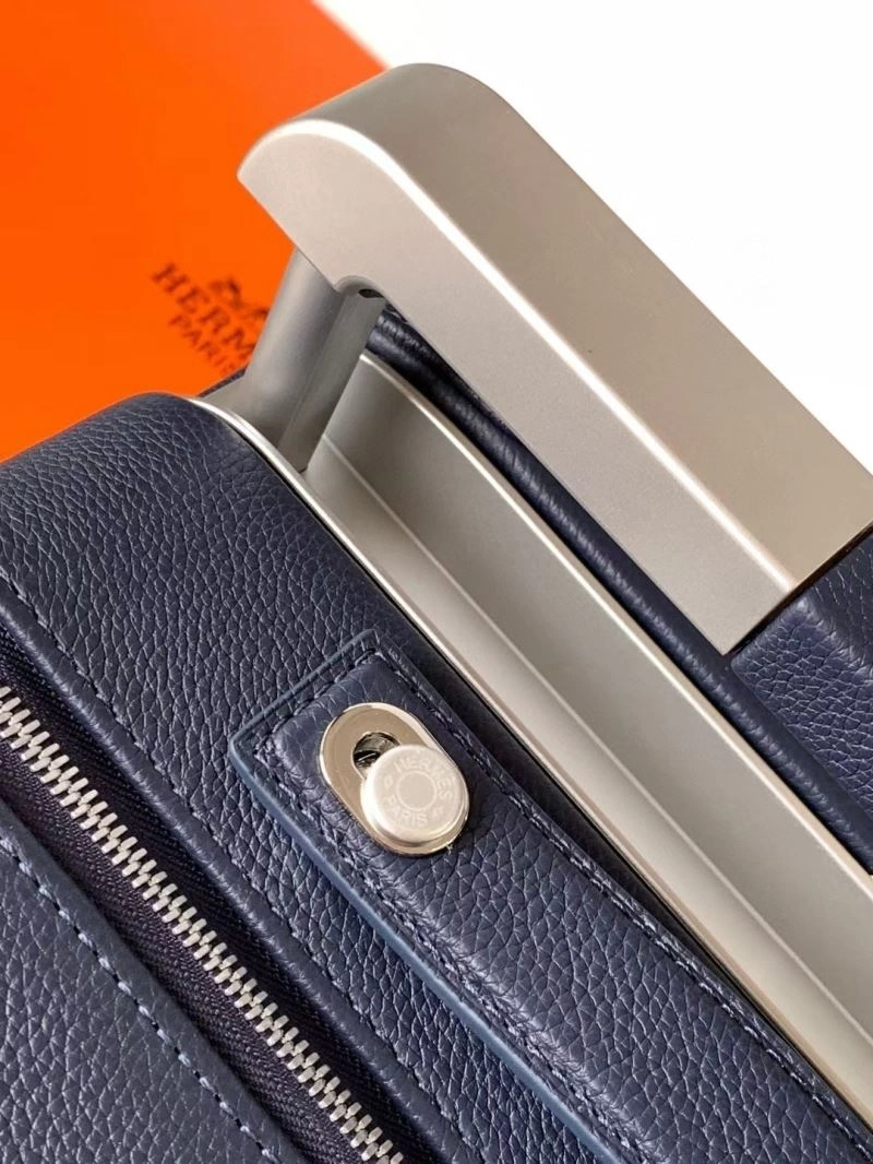 Hermes Suitcase TechFriendly 69320