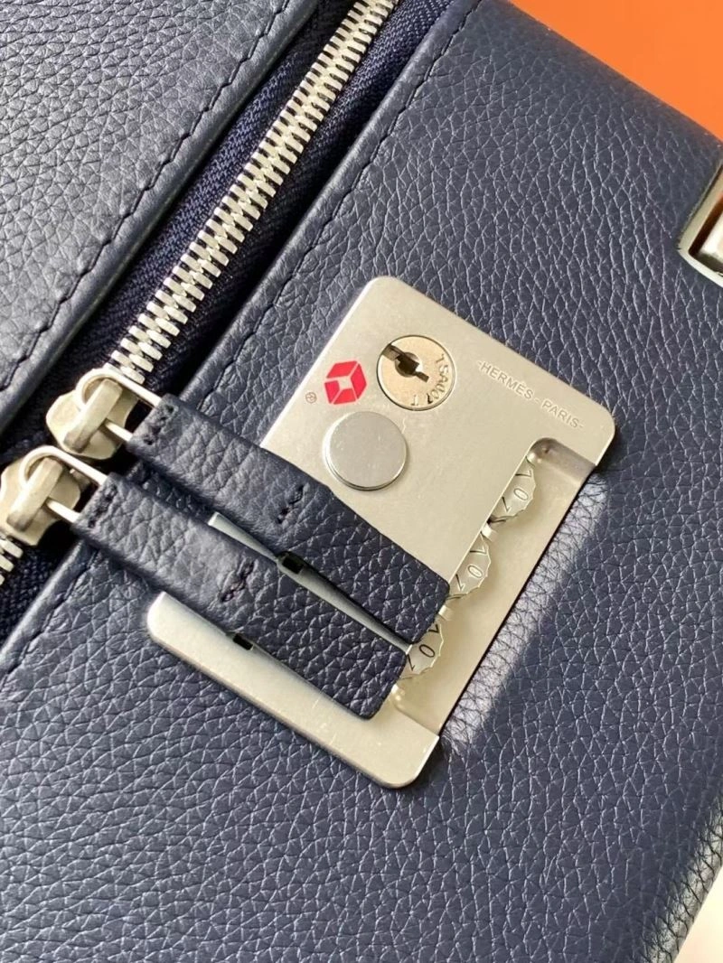 Hermes Suitcase TravelReady 69357