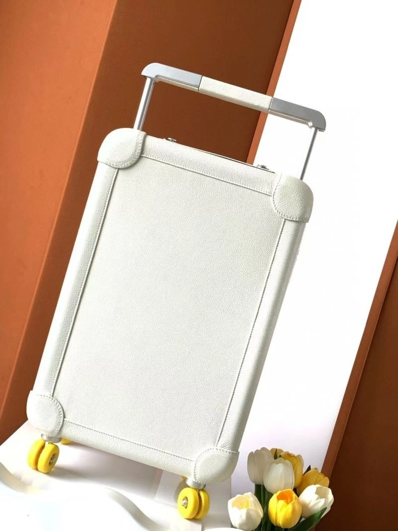 Durable Hermes Suitcase 69306