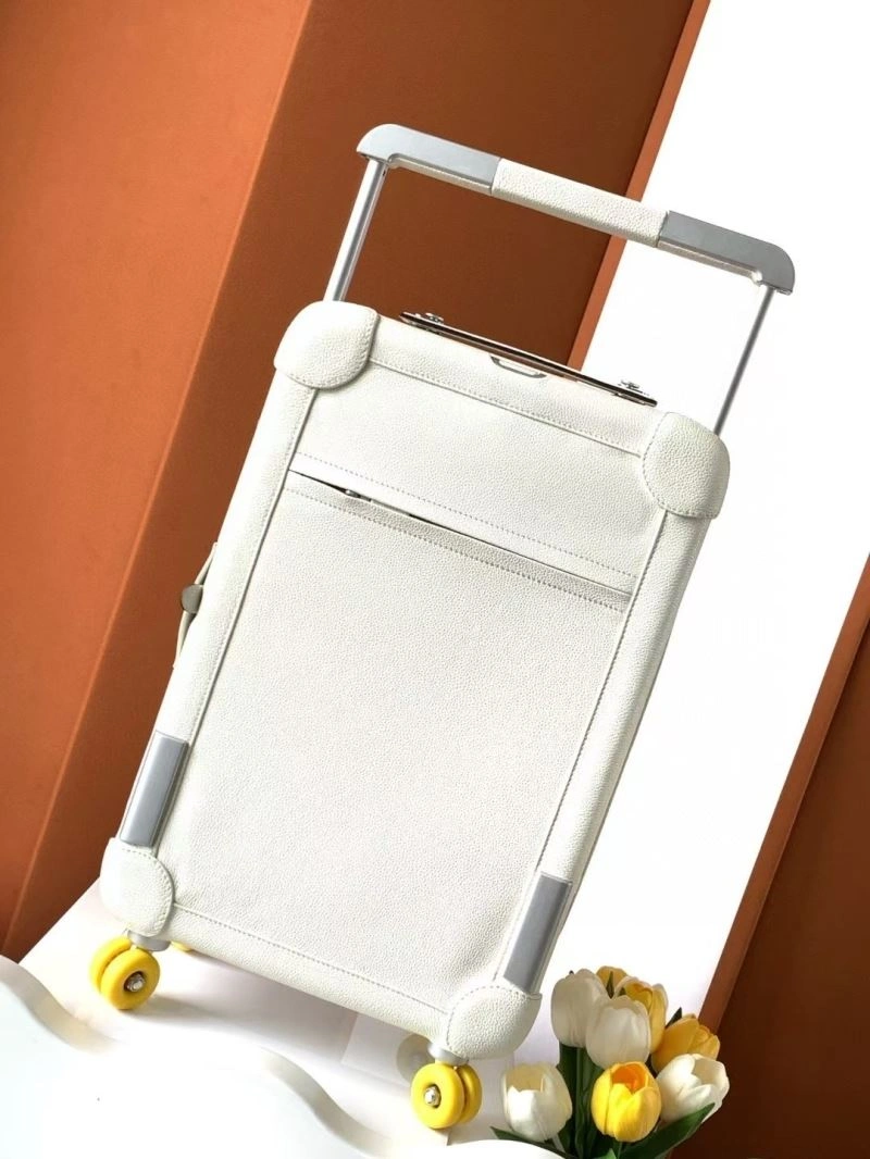 Durable Hermes Suitcase 69306