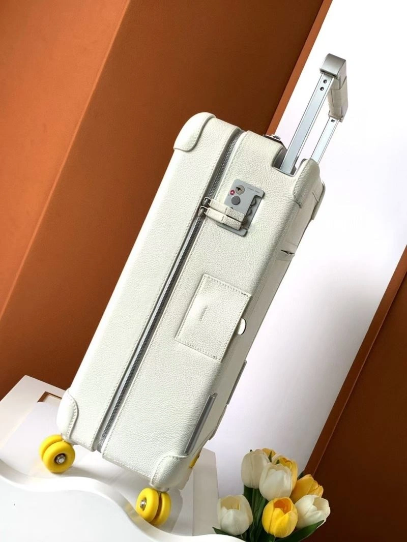 Durable Hermes Suitcase 69306