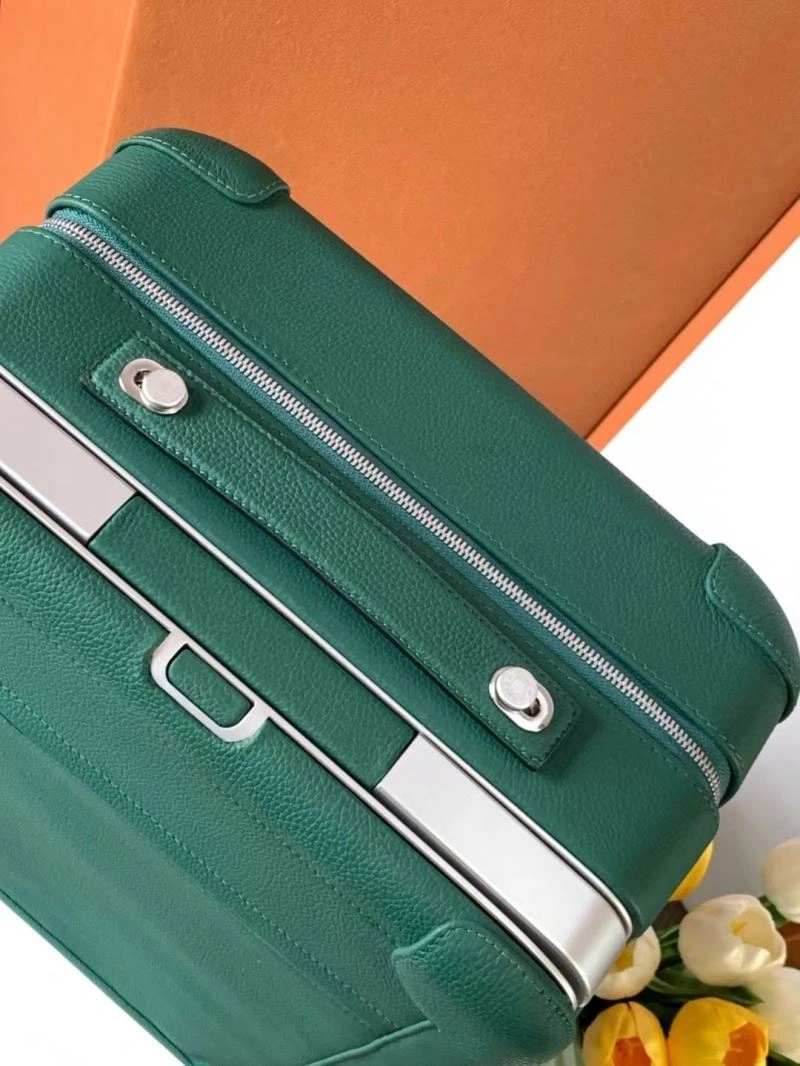 WaterResistant Hermes Suitcase 69303