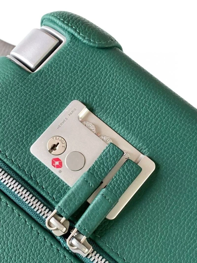 WaterResistant Hermes Suitcase 69303