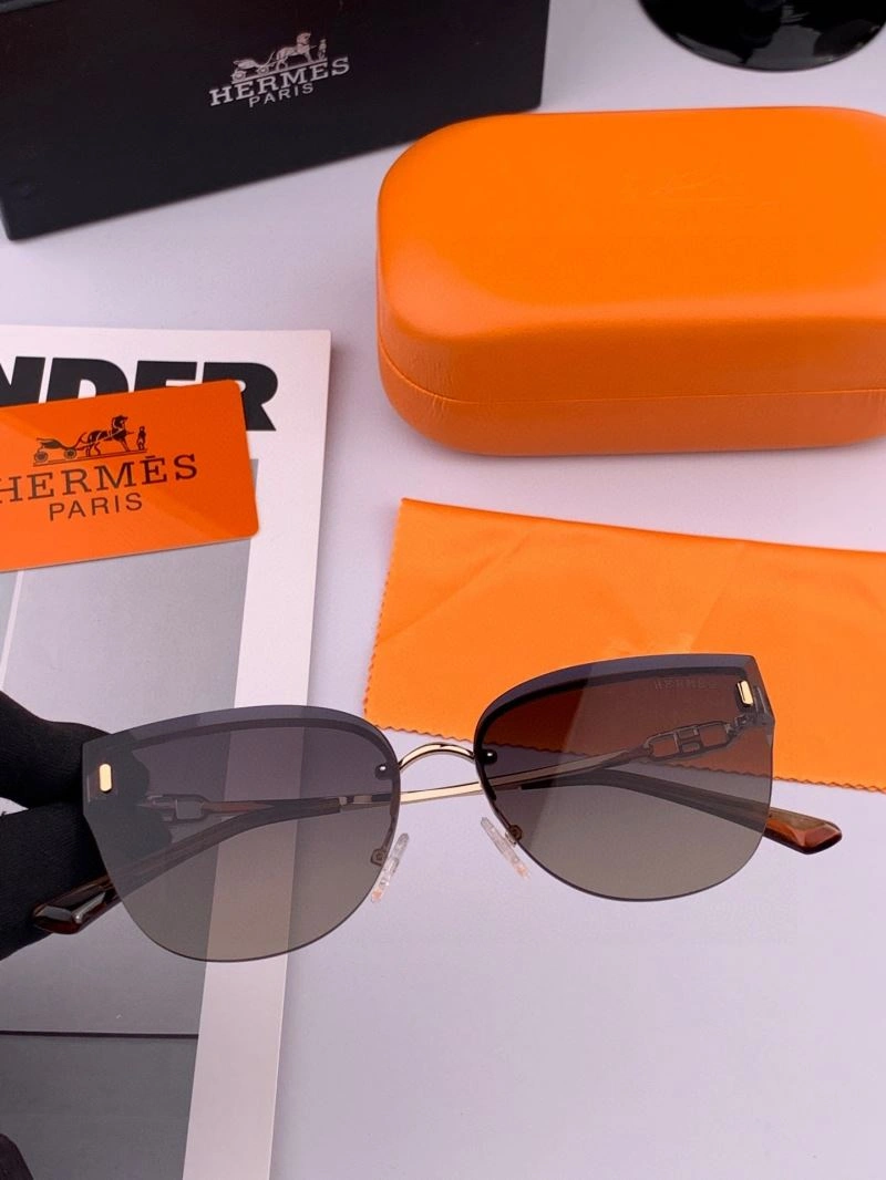 Versatile Hermes Sunglasses 280178