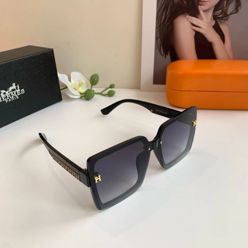 Sustainable Hermes Sunglasses 280185