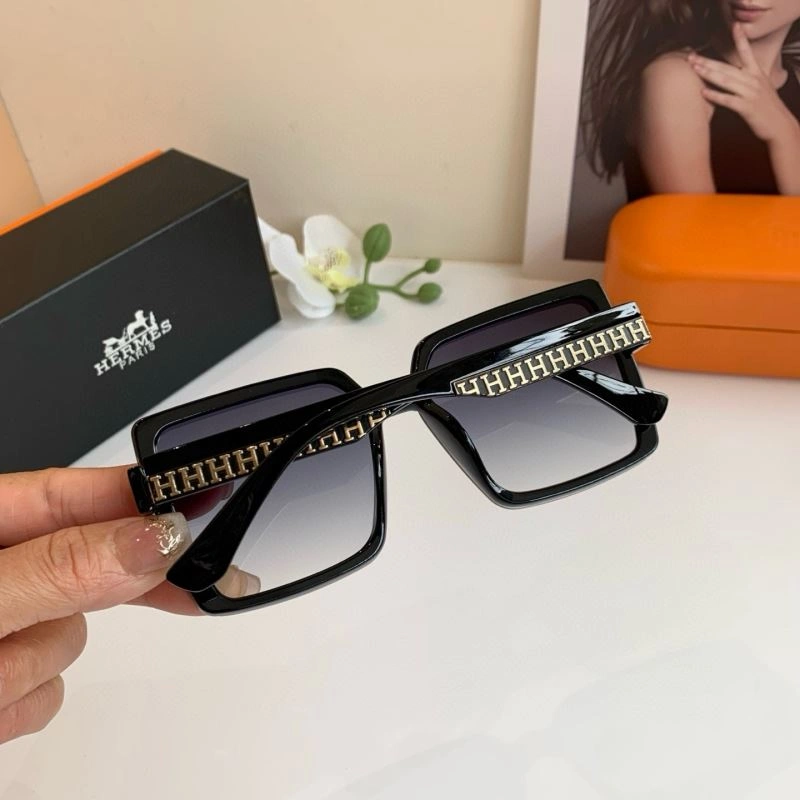 Sustainable Hermes Sunglasses 280185
