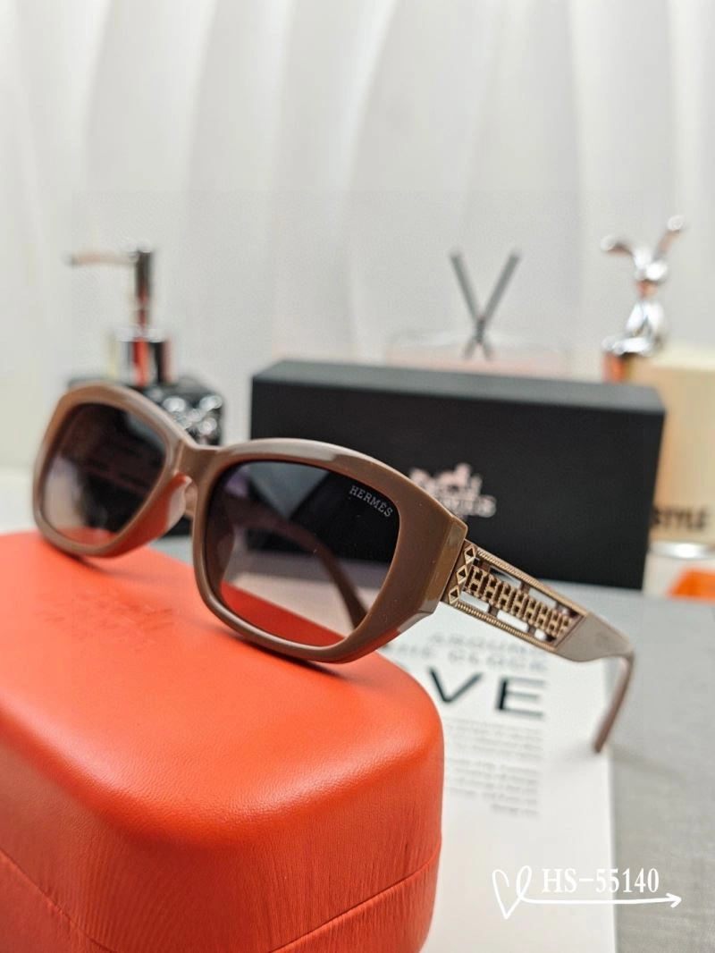 Neat Hermes Sunglasses 280160