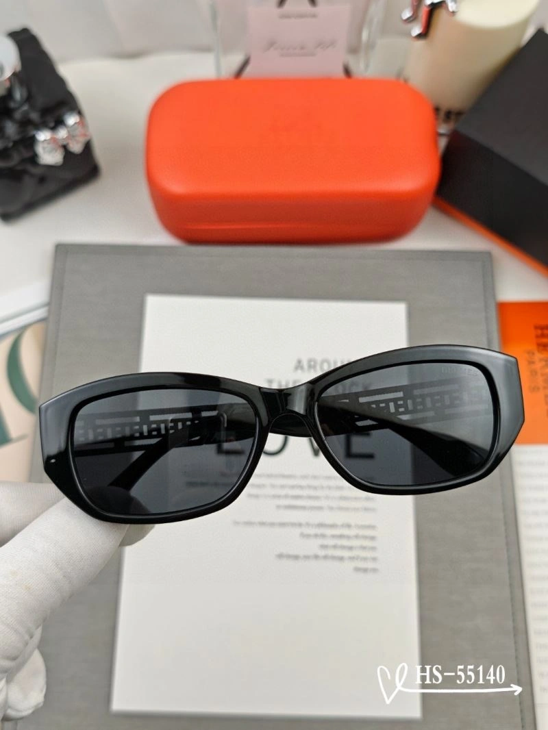 Neat Hermes Sunglasses 280160