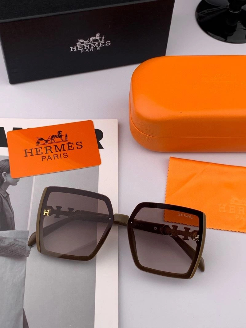 RelaxedFit Hermes Sunglasses 280207