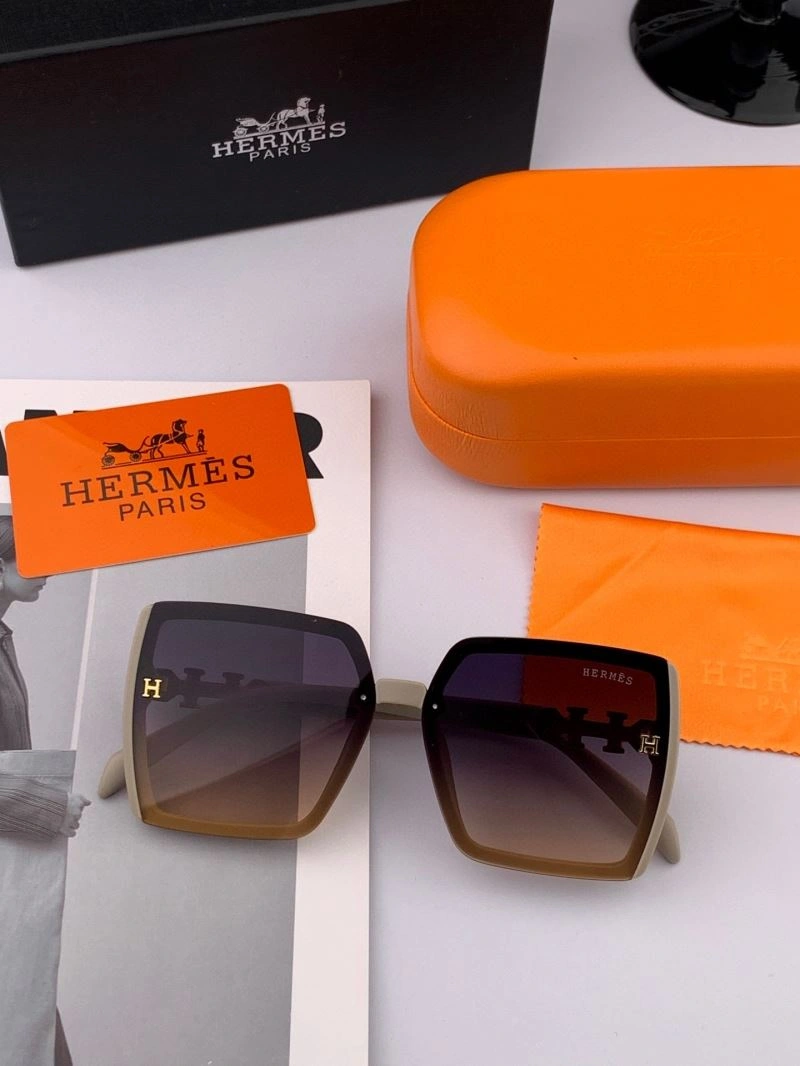 RelaxedFit Hermes Sunglasses 280207