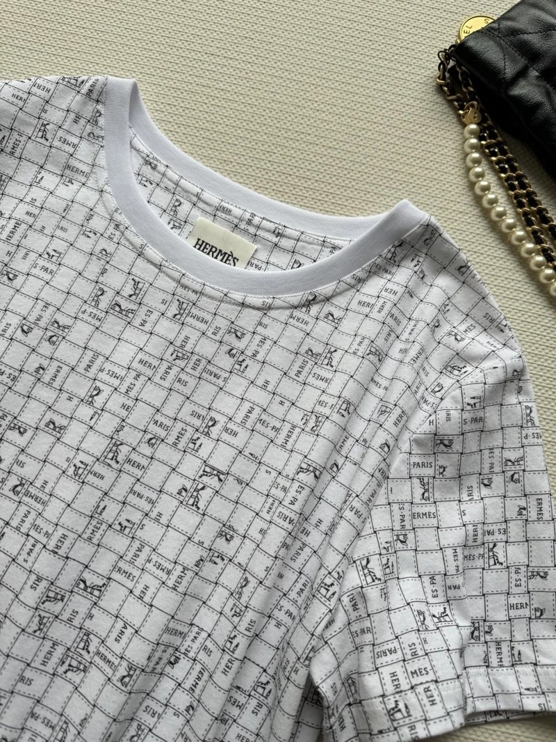 Hermes T-Shirts Sleek 129354