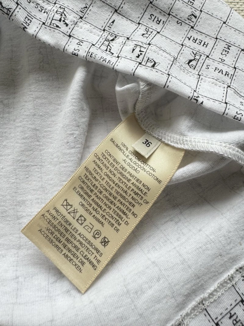Hermes T-Shirts Sleek 129354