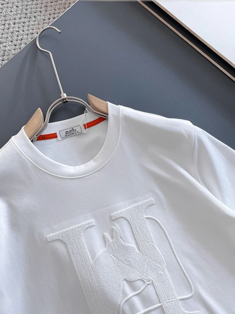 Snug Hermes T-Shirts 129945