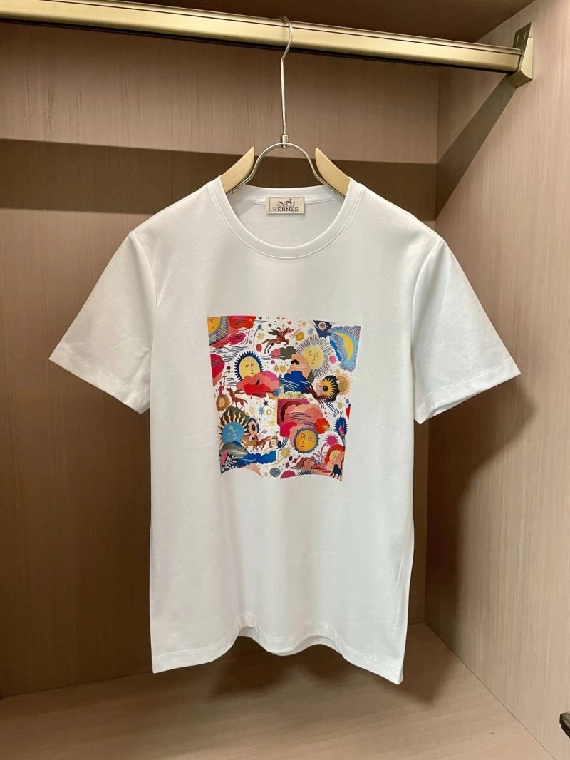 Versatile Hermes T-Shirts 129831