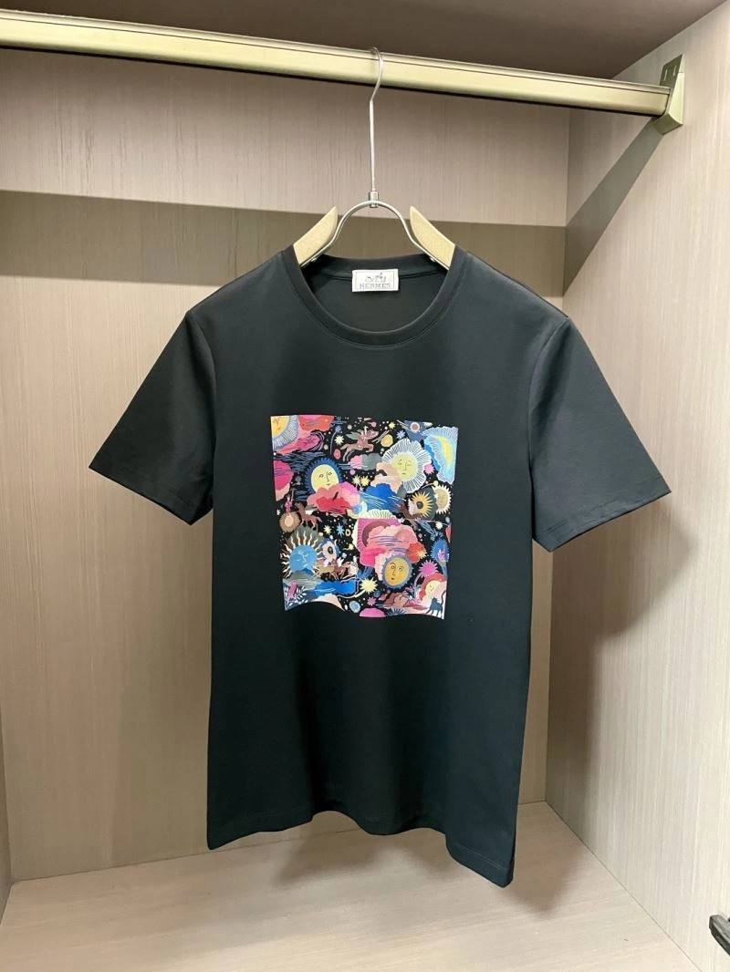 Versatile Hermes T-Shirts 129831