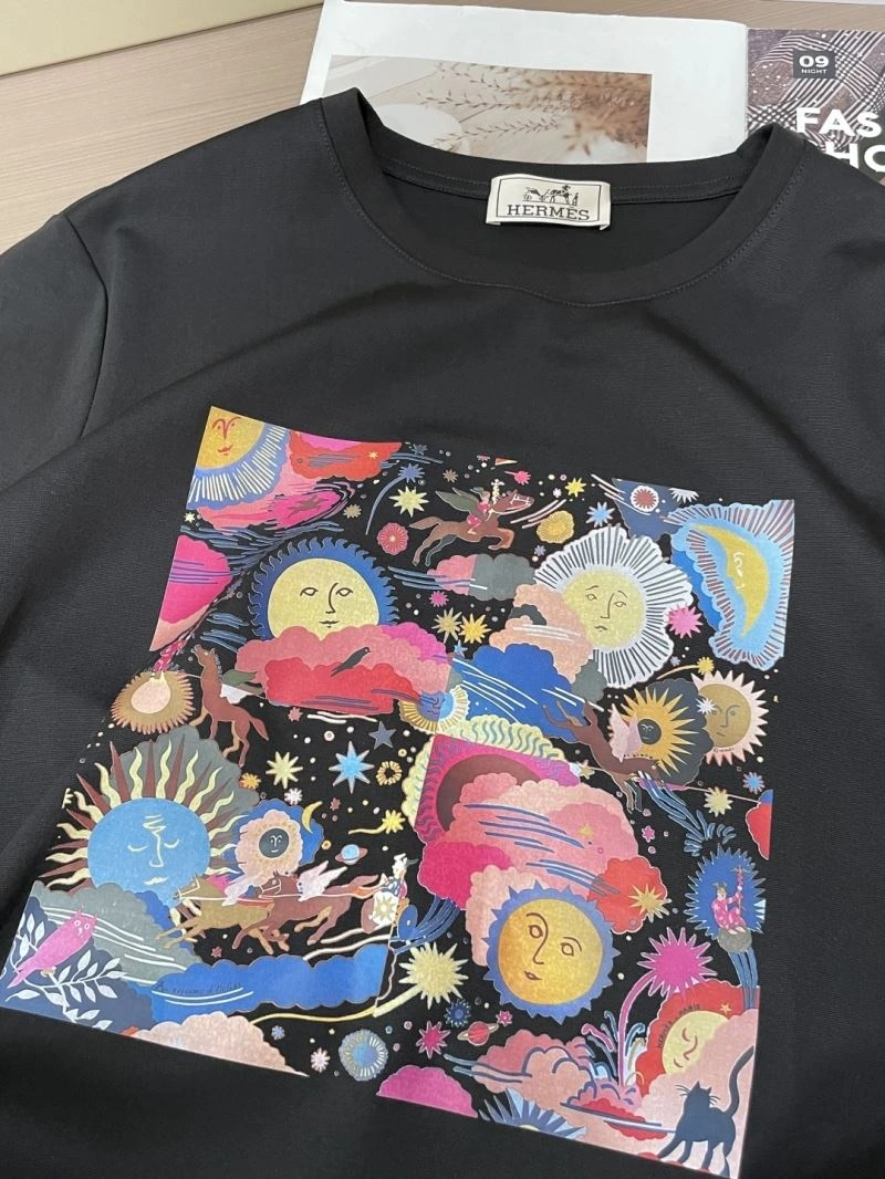Versatile Hermes T-Shirts 129831