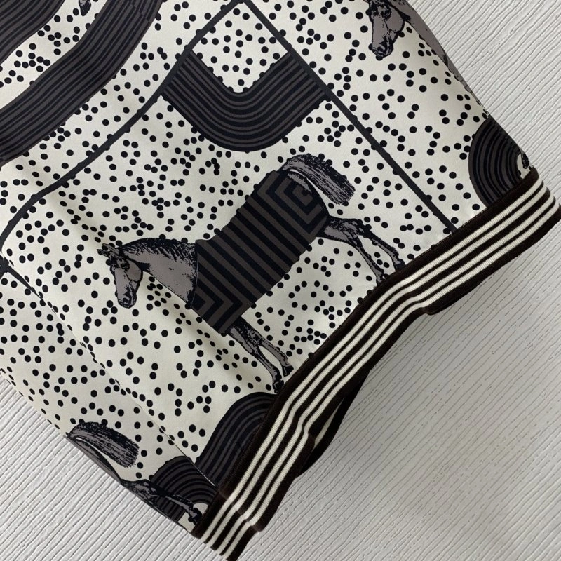 Hermes T-Shirts MultiPurpose 129400