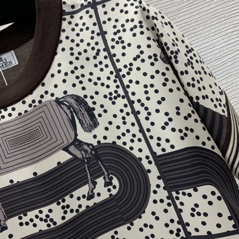 Hermes T-Shirts MultiPurpose 129400