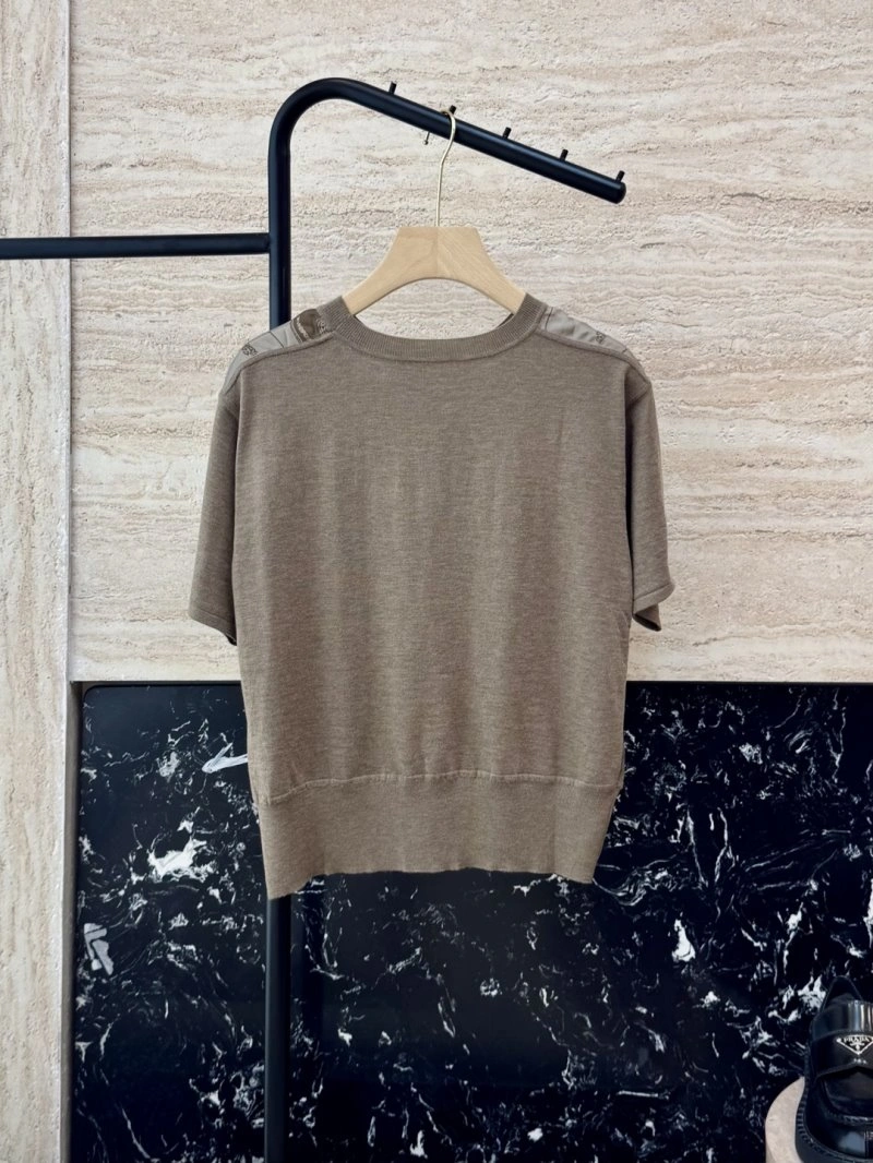 Resilient Hermes T-Shirts 129398
