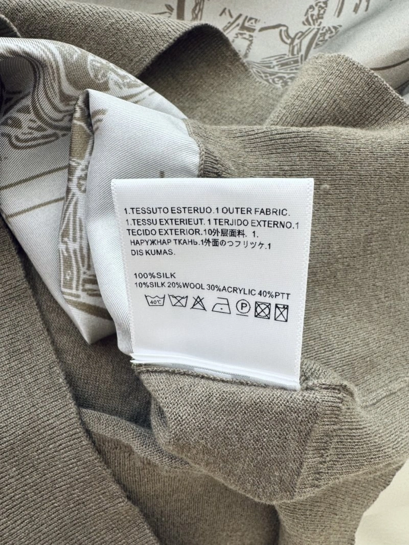 Resilient Hermes T-Shirts 129398