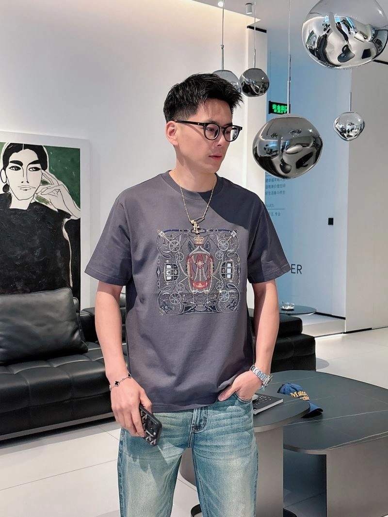 Elegant Hermes T-Shirts 129732