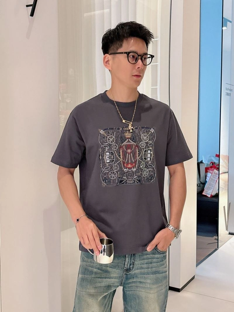 Elegant Hermes T-Shirts 129732