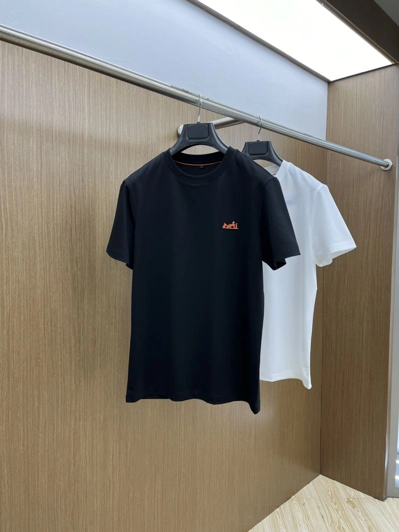 Versatile Hermes T-Shirts 129688