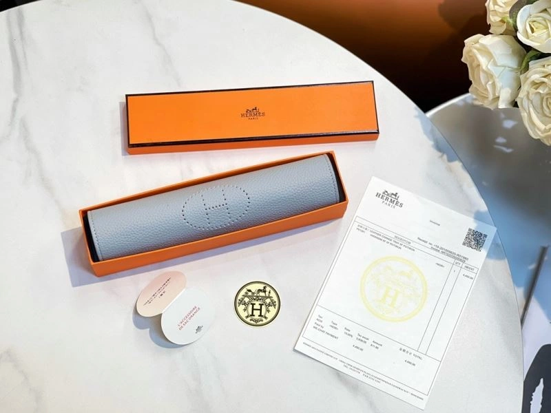 Colorful Hermes Trays 274736