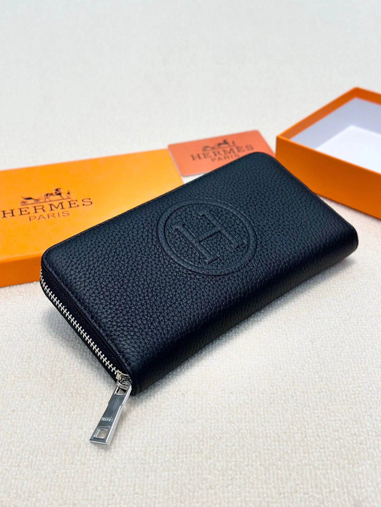 Hermes Wallets Purse OdorResistant 92907