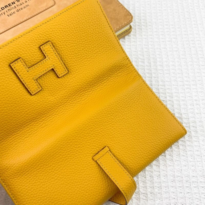 Snug Hermes Wallets Purse 88871