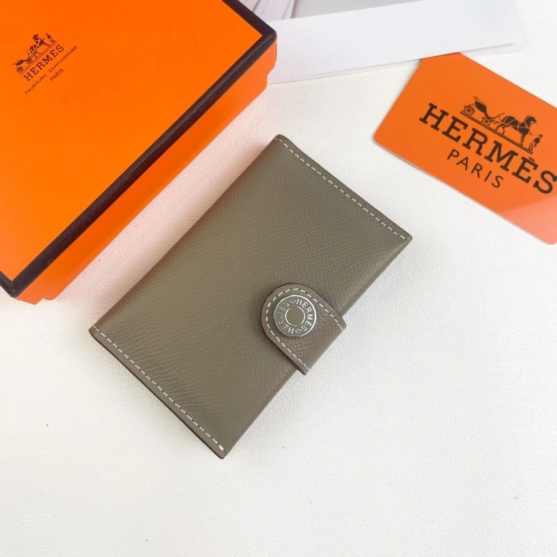 Versatile Hermes Wallets Purse 88804