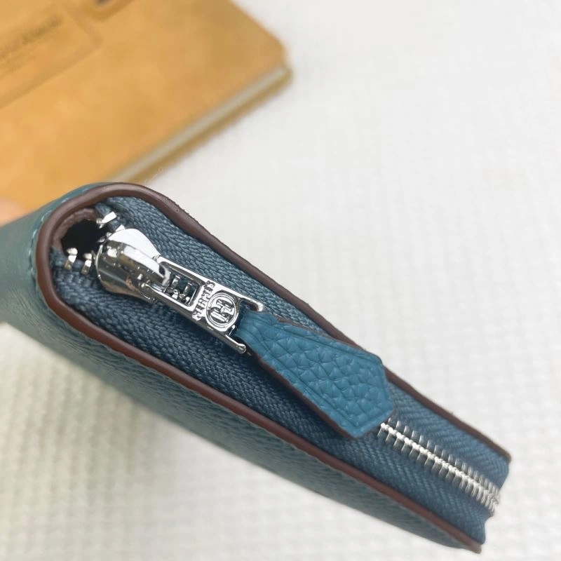 Versatile Hermes Wallets Purse 88749