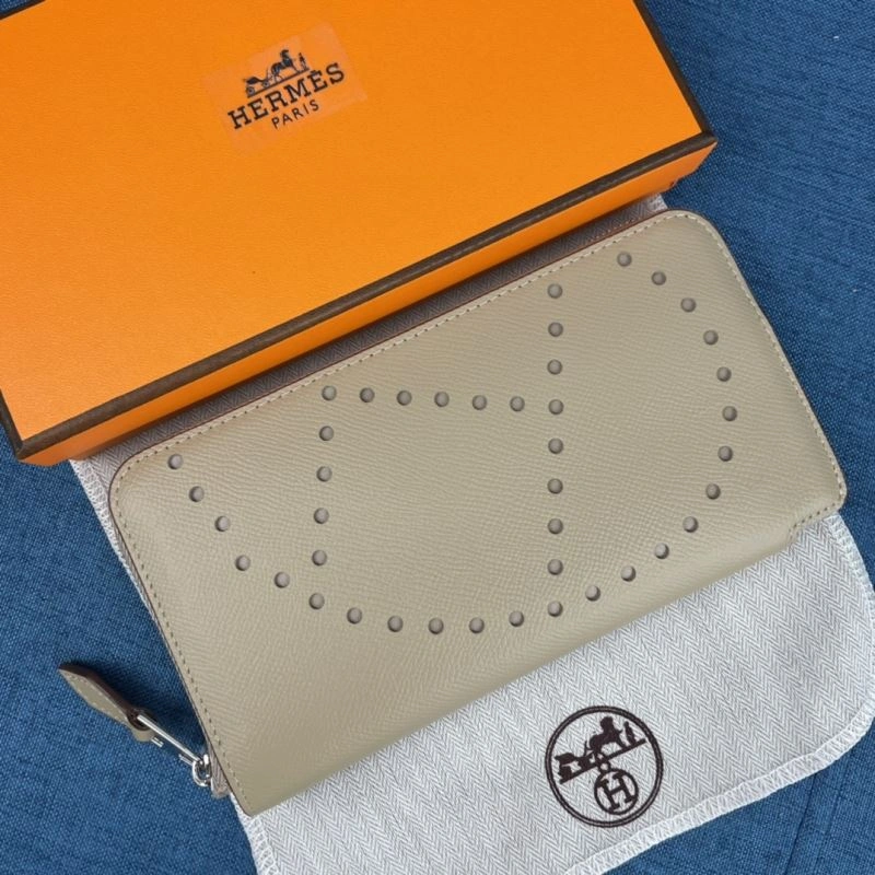 Hermes Wallets Purse FashionForward 89870