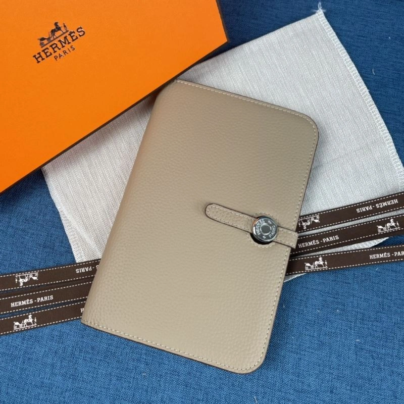 Effortless Hermes Wallets Purse 89825